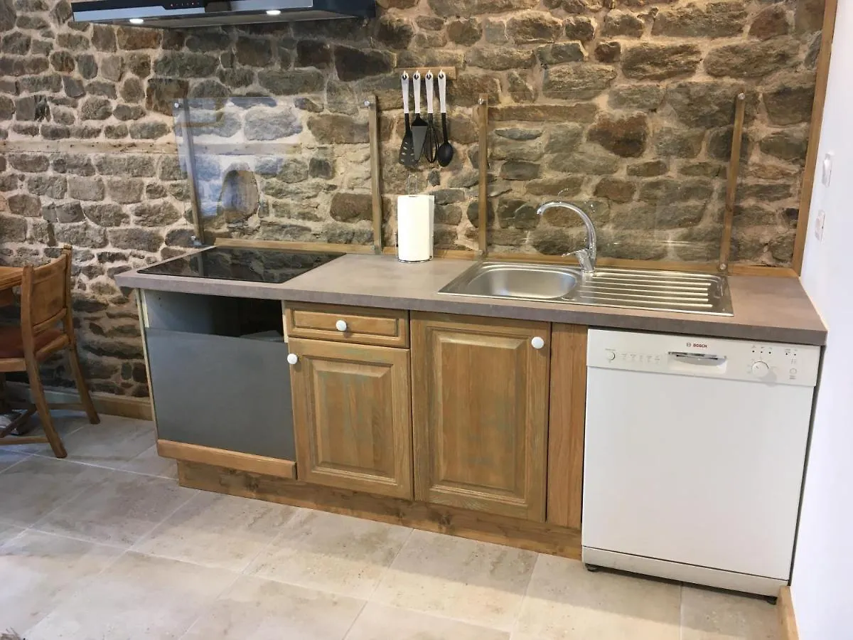 Les Maricotais Gîte L'Hirondelle Treverien France