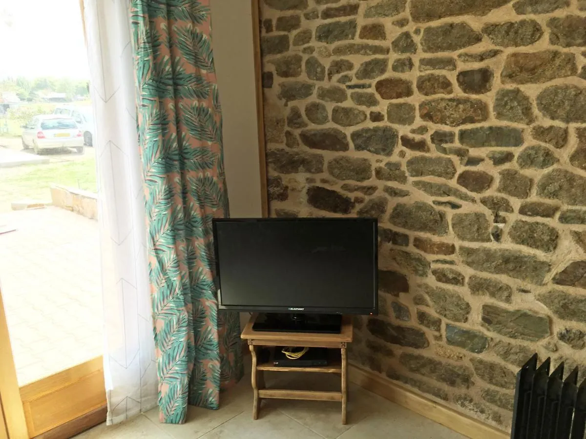 Les Maricotais Gîte L'Hirondelle Treverien